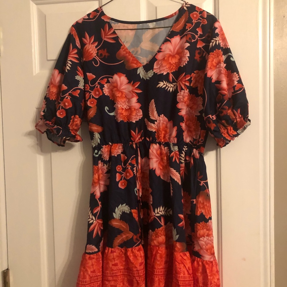 New! adorable! Never worn dress size L